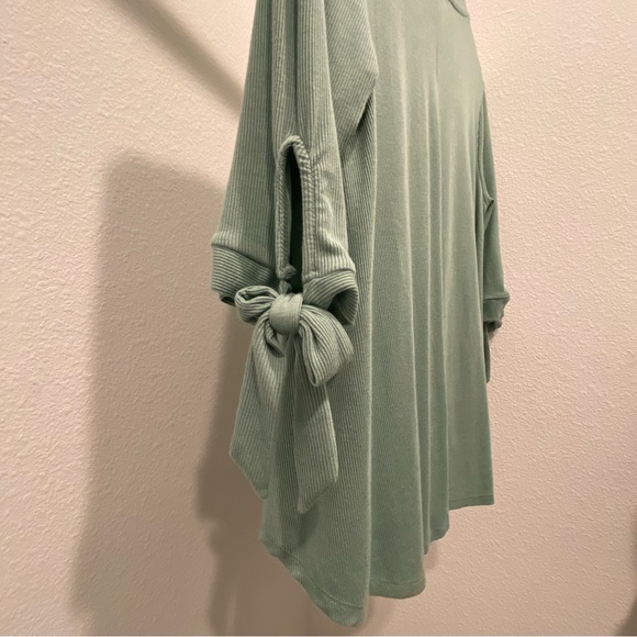 Green ribbed top size M - Picture 5 of 5